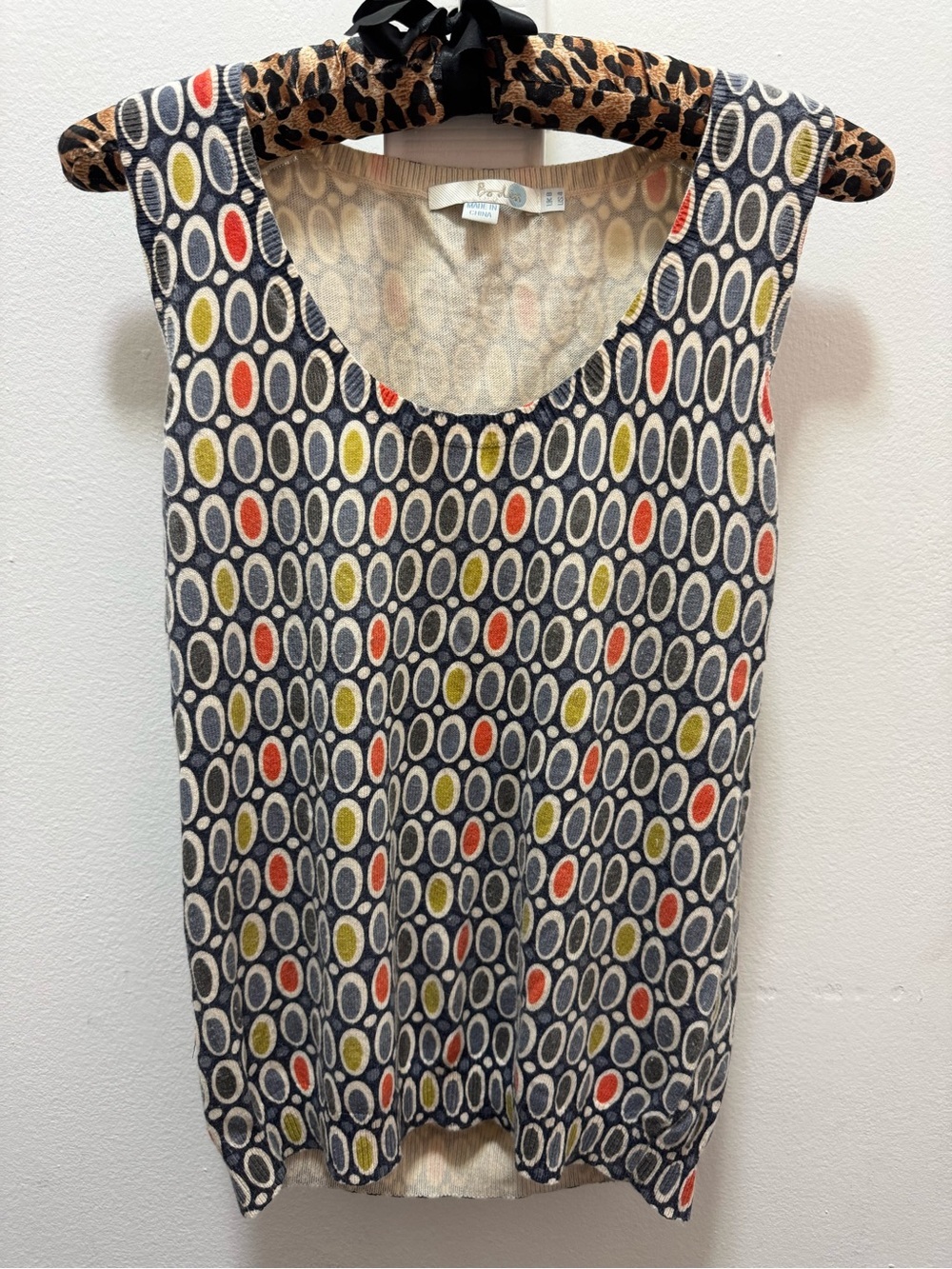 Boden cashmere-blend sleeveless shell tank top with a geometric mod pattern US 4